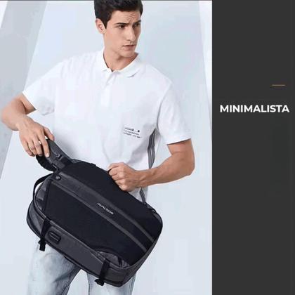 Imagem de Mochila Impermeável Unissex Motoqueiro Antifurto Reforçada