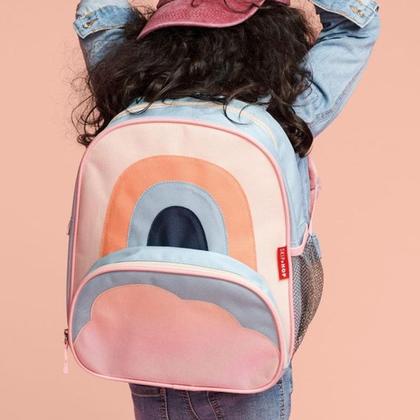 Imagem de Mochila Infantil Arco-íris Spark Style Skip Hop Facil de Limpar e Encantadora