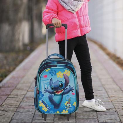 Imagem de Mochila Infantil Stitch Rodinha Reforçada Passeio Creche