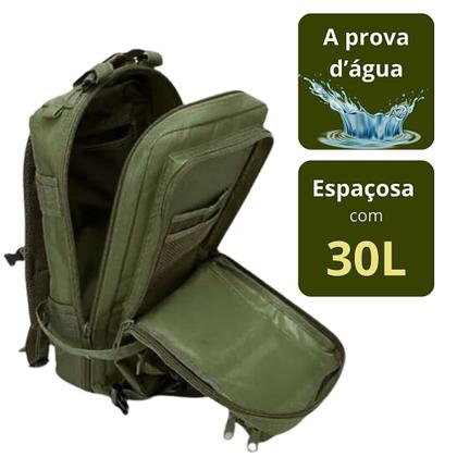 Imagem de Mochila Preta Estilo Militar  Robusta, com Compartimentos e Alça Ajustável