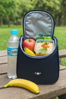 Imagem de Mochila Térmica Preta 4L Marmita Lancheira Escolar Adolescente Adulto Compacta Trabalho Academia Viagem Frutas Bebidas Discreta