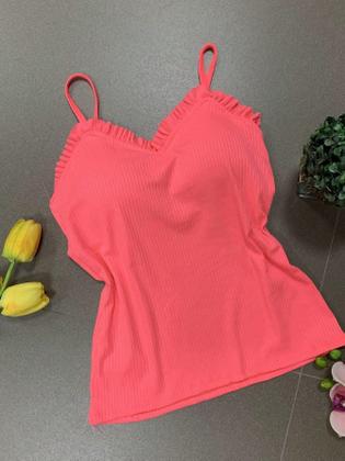 Imagem de modas regata canelada