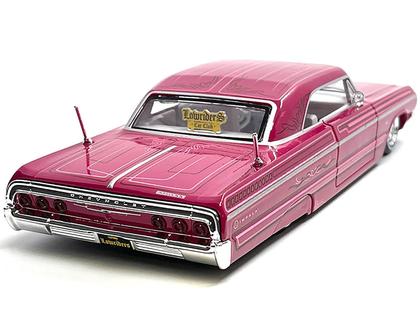 Modelo de carro Maisto 1964 Chevy Impala SS Lowrider - Maisto