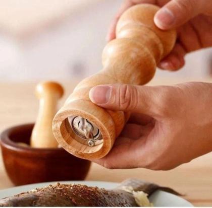 Imagem de Moedor de pimenta sal e temperos em madeira 21cm - Daterra