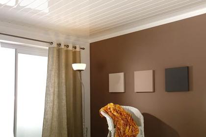 Imagem de Moldura ou Rodaforro Nobre de PVC Branco Kit C/ 10 Barras de 3m