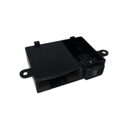 Imagem de Moldura Suporte Conector Usb Fiat Palio Uno Way 51805602