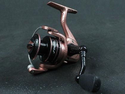 Imagem de Molinete Saint Control 3000 Rose Gold - 3 Rolamentos