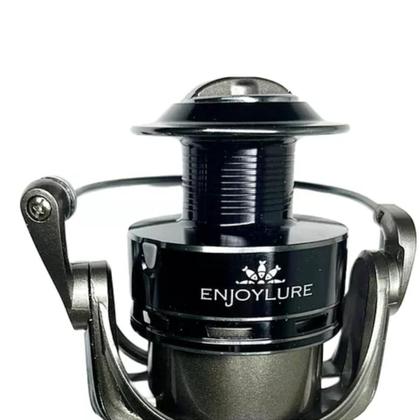 Molinete Ultra Light Enjoylure Alumínio Sf 2000 11 Rol 6Kg Imagem de Molinete Ultra Light Enjoylure Alumínio Sf 2000 11 Rol 6Kg
