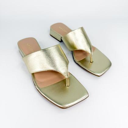 Imagem de Moni - tamanco em couro dourado com bico quadrado 1841