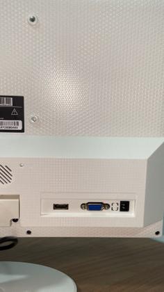 Imagem de Monitor Led 17 Polegadas Branco Hdmi  Vga  Vesa Widescreen