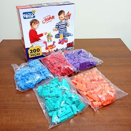 Imagem de Monta Mais Blocolândia Click 200 Peças XK108