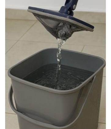 Imagem de Mop Triangular Esfregão Rodo Mágico Giratório Com Microfibra