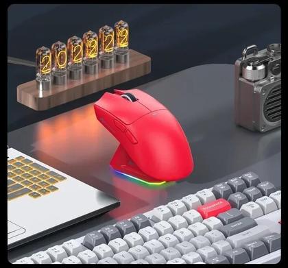 Imagem de Mouse Gamer Ultra-Leve Hot Attack Shark X11 Bluetooth PAW3311 Modo Triplo Dock De Carregamento