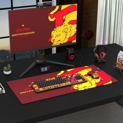 Imagem de Mousepad Gamer Redragon Harry Potter Grifinória, 400x900x4mm, Tamanho L, Vermelho - HP-939