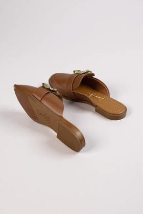 Imagem de Mule Feminino Vizzano Bico Redondo Com Adorno Marrom