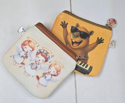 Imagem de Necessarie Porta Moedas Dia dos Professores Globo Fundo Rosa