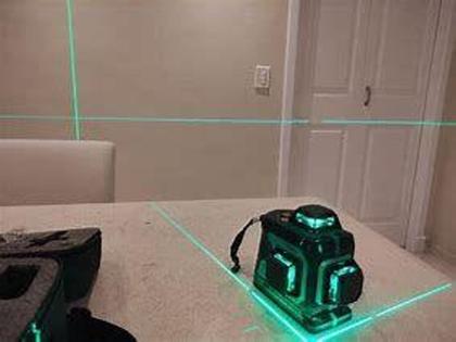 Imagem de Nivel A Laser 12 Linhas Autonivelante Recarregável+2 Baterias 3000mAh+ Controle + Bolsa - Exbom