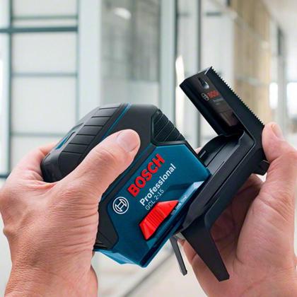 Imagem de Nível à Laser de Linhas GCL 2-15 com Maleta Base Magnética e Clipe de Teto BOSCH