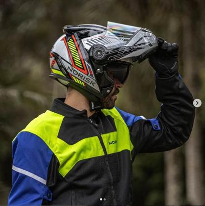 Imagem de Norisk capacete route ff345 charge preto/cinza/vermelho n62/xl motoqueiro motociclista masculino feminino robocop