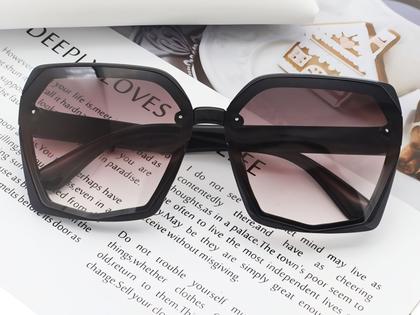 Imagem de Óculos de Sol Feminino QUADRADO Moderno GRANDE Fashion Influencer Proteção UV