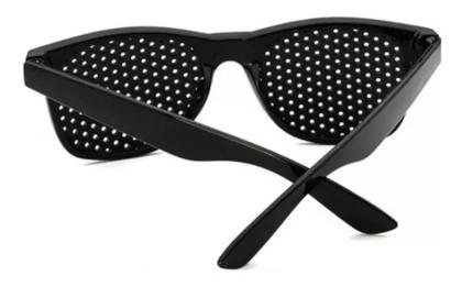 Imagem de Óculos reticulado preto viajante furadinho esporte visão