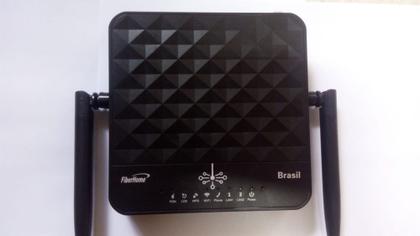 Imagem de Ont /onu fiberhome modelo an5502-02-fg 2,4 ghz