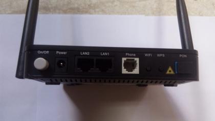 Imagem de Ont /onu fiberhome modelo an5502-02-fg 2,4 ghz