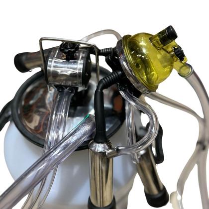 Imagem de Ordenhadeira Mecânica Móvel Bomba de vacuo 450, Motor 2 Cv, 1 Conjunto De Ordenha