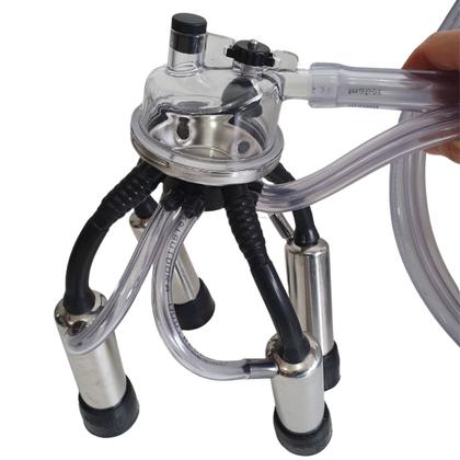 Imagem de Ordenhadeira Mecânica Móvel Inox Bv 300 Com 1 Conjunto Duplo de ordenha Acoplado