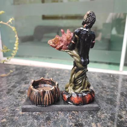Imagem de Orixás Da Umbanda Em Resina 15 Cm Com Porta Vela