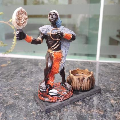 Imagem de Orixás Da Umbanda Em Resina 15 Cm Com Porta Vela