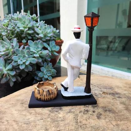 Imagem de Orixás Da Umbanda Em Resina 15 Cm Com Porta Vela