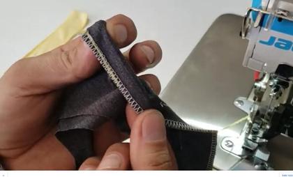 Imagem de Overlock 3 fios, Jack, com Embutidor de Correntinha E4S-220V