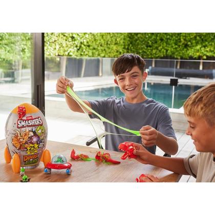 Imagem de Ovo Smashers Dino vs Aliens Triceratops Verde 25 Surpresas - Fun