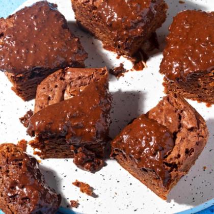 Imagem de Ovomaltine Recheio Crocante 2,1kg  Cremoso e Crocante na Medida Certa