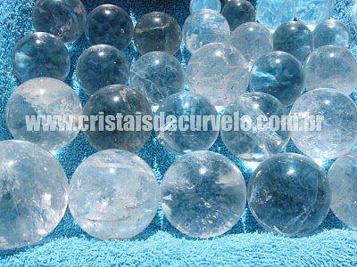 Imagem de Pacote de 2 Kg de Esferas Bola de Cristal Natural para Atacado - Misto