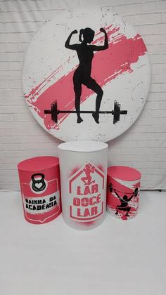 Imagem de Painel De Festa Redondo 1,50x1,50 + Trio De Capas Cilindro - Academia Rosa 012