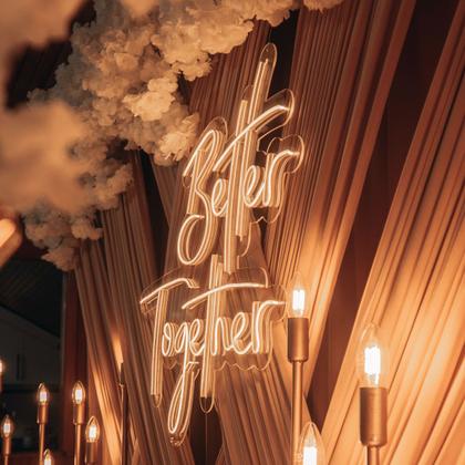 Imagem de Painel Neon Led Better Together decoração festa casamento