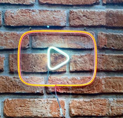 Imagem de Painel Neon Led Play Youtube Branco E  Vermelho 30 Cm