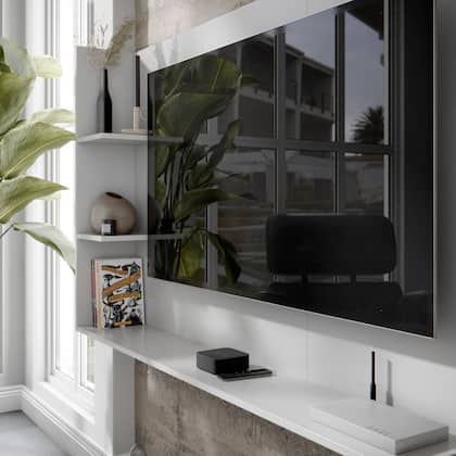 Imagem de Painel Para TV 50 Polegadas Sala/Quarto Suspenso Com Prateleira Nicho Berlim