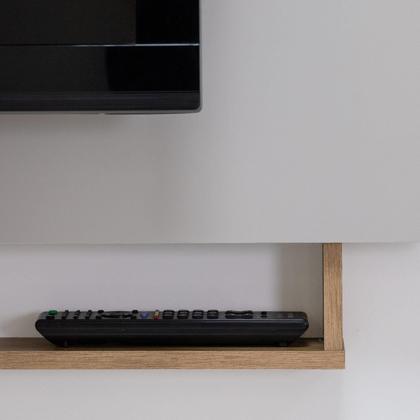 Imagem de Painel para TV até 55 Polegadas Prateleira Àpila Rimo Carvalho/OffWhite