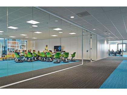 Imagem de Painel Plafon De Embutir Retangular 42W 3000K 120x30 Philips