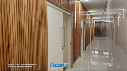 Imagem de Painel Ripado de Madeira Maciça Com Encaixe Macho e Fêmea Réguas 160x3,5 cm NeonX M²