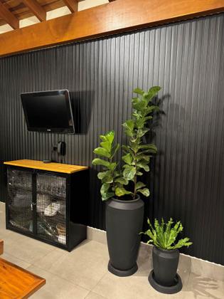 Imagem de Painel Ripado Versátil 03 unid. 2,70m x 27cm larg.