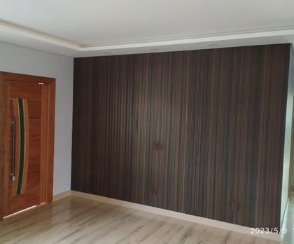 Imagem de Painel Ripado Versátil 270x108cm larg.