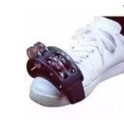 Imagem de Pandeirola Meia Lua de Pé ABS Preto SPRING PP10