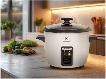 Imagem de Panela Arroz Elétrica A Vapor Electrolux RCB50 Branco 110V
