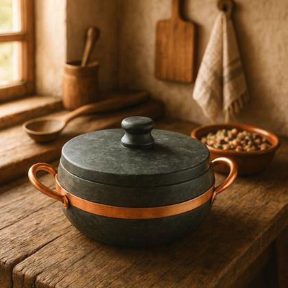 Imagem de Panela Caçarola Pedra Sabão 2 Litros Comida Mineira Saudável -