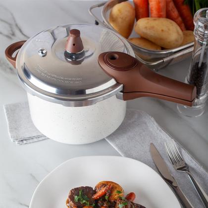 Imagem de Panela de Pressão Brinox Ceramic Life Fundo de Indução Pressure 6,8 Litros Ø 24 cm Vanilla