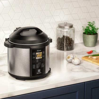 Imagem de Panela de Pressão Elétrica Digital 6L Electrolux Chef Controle de Temperatura PCC20 220V